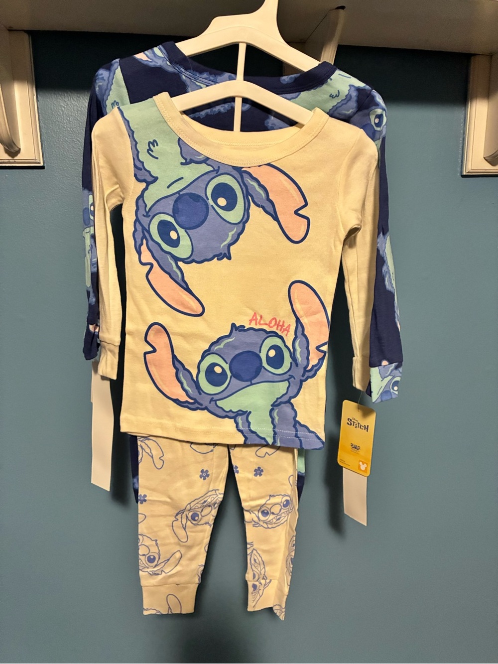 Disney Stitch 2-Piece Pajama Set Lot 2T Cream Navy NWT